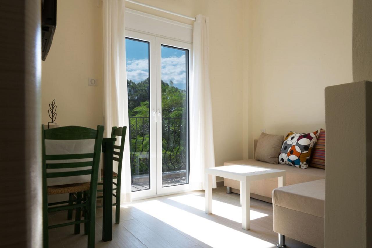 Villa Albanis Kolios Bagian luar foto